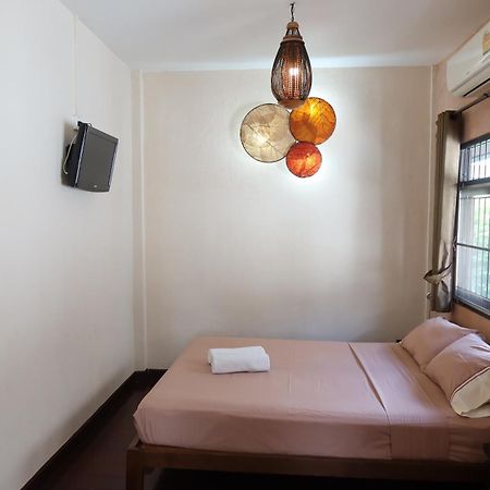 Banjai Garden Guesthouse Chiang Mai Dış mekan fotoğraf